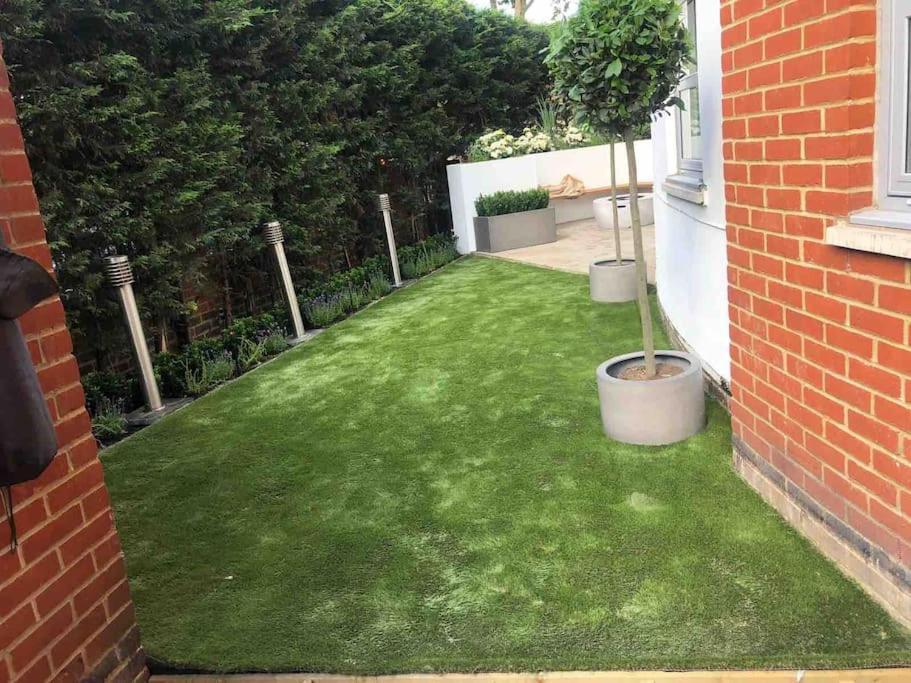 •Mangohauslondon• •Airconditioned•Garden•Fire Pit• Экстерьер фото